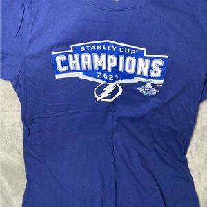 Women’s size medium Fanatics Stanley cup champions Tampa Bay Lightning tshirt